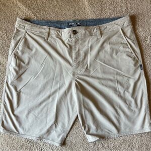 Like new O’Neill Stockton Hybrid Walk Shorts